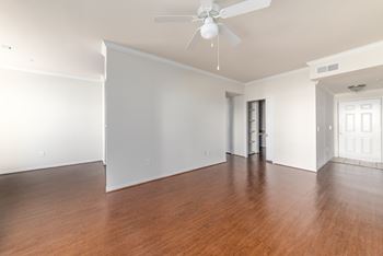 Ceiling fans in living room and bedrooms